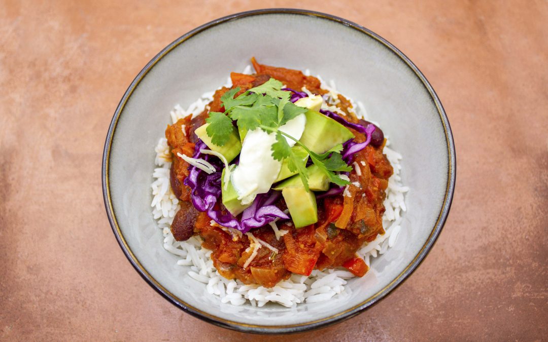 Recipe: Crunchy Mexican Bean Bowl with Rice